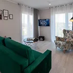 Al Mare - I Oda ve Kahvaltı 4*