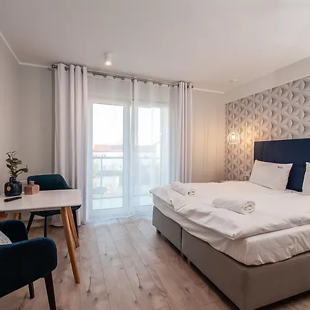 Al Mare - I Nocleg ze śniadaniem 4*